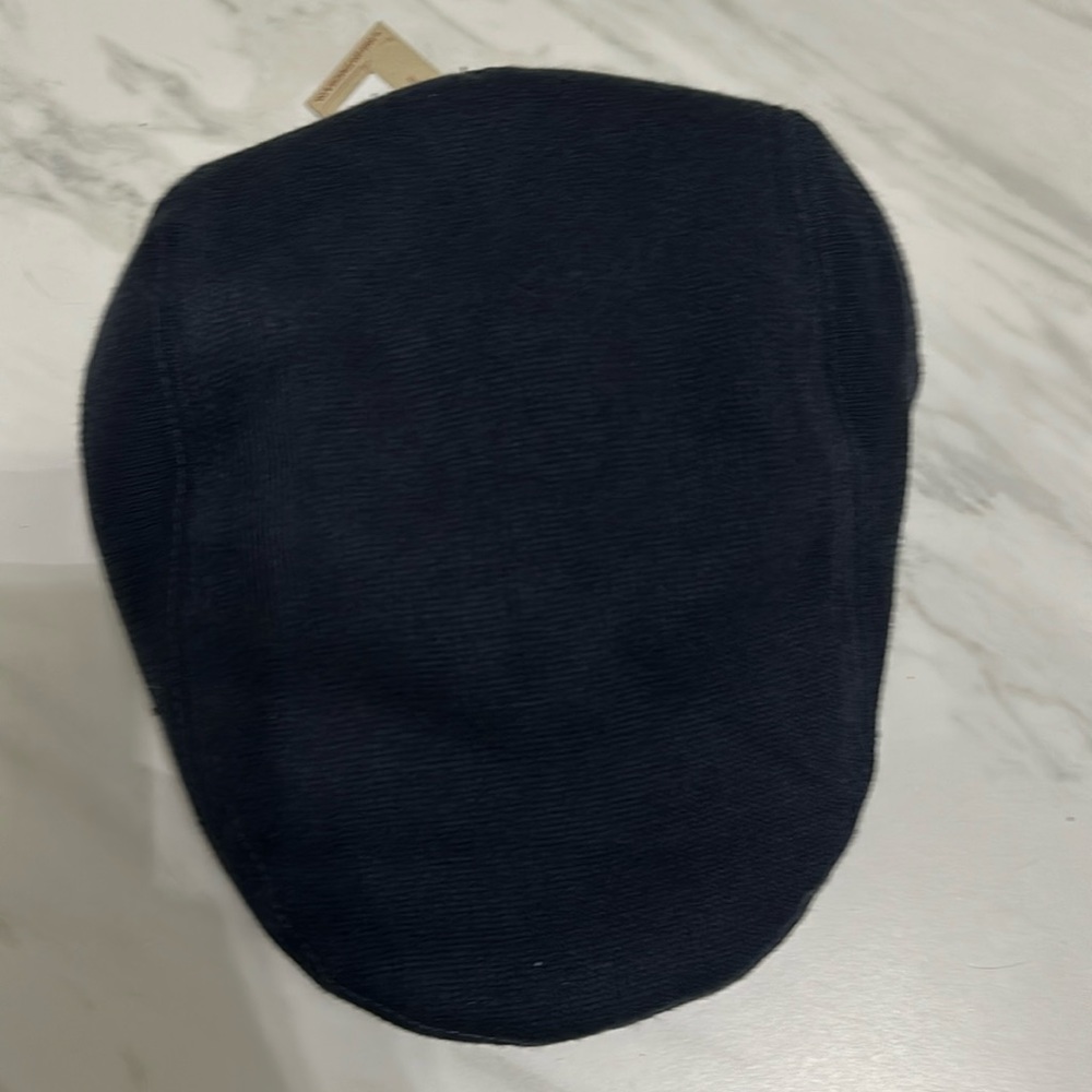 Levi’s Stretch Flat Cap Size S/M Navy Blue NWT